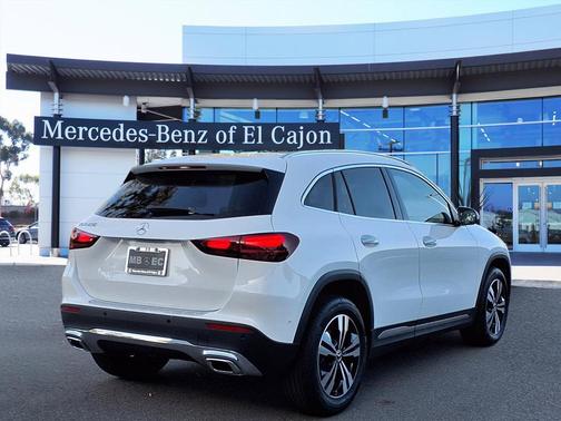 2026 Mercedes-Benz GLA 250 Base