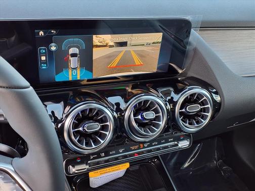 2026 Mercedes-Benz GLA 250 Base