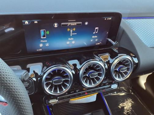 2026 Mercedes-Benz GLA 250 Base