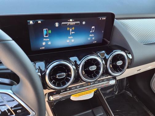 2026 Mercedes-Benz GLA 250 Base