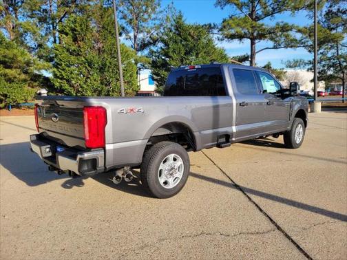 2025 Ford F-250 XLT