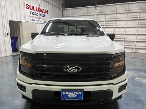 Oxford White 2026 Ford F-150 XLT