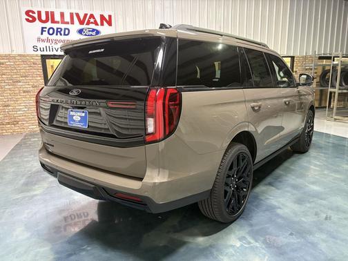 Marsh Gray 2026 Ford Expedition Platinum