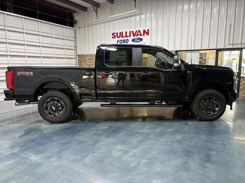 Agate Black Metallic 2026 Ford F-250 XL