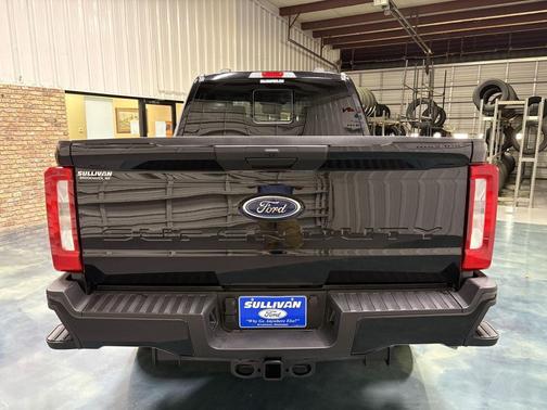 Agate Black Metallic 2026 Ford F-250 XL