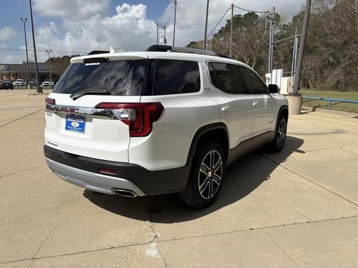 2022 GMC Acadia FWD SLT
