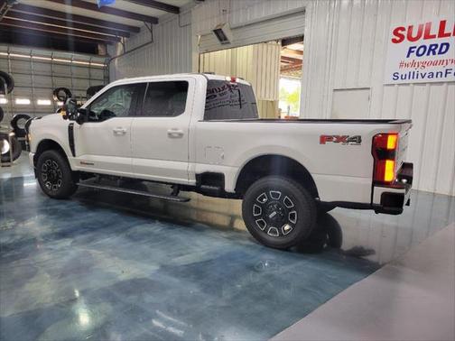 2025 Ford F-350 Platinum
