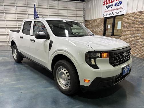 Oxford White 2026 Ford Maverick XL