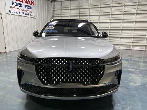 2025 Lincoln Nautilus Reserve