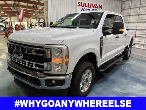 Oxford White 2025 Ford F-250 XLT