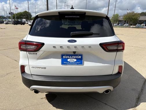 Oxford White 2024 Ford Escape Active