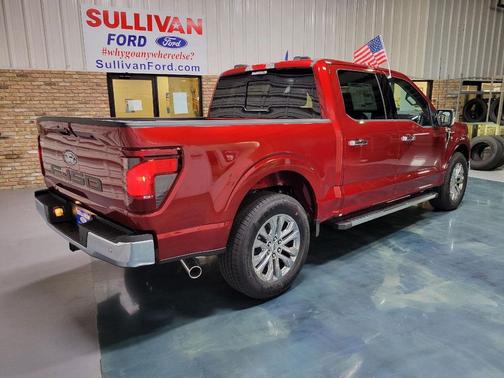 Ruby Red Metallic Tinted Clearcoat 2026 Ford F-150 XLT