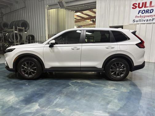 Platinum White Pearl 2026 Honda CR-V EX-L 2WD