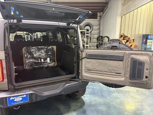 Marsh Gray 2026 Ford Bronco Badlands