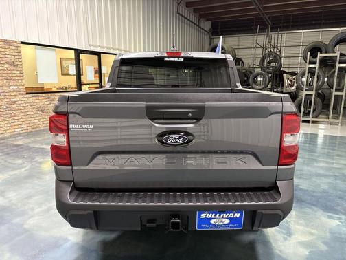 Carbonized Gray Metallic 2026 Ford Maverick XLT