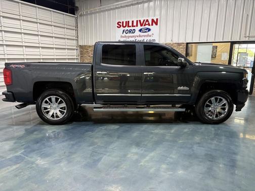Graphite Metallic 2017 Chevrolet Silverado 1500 High Country
