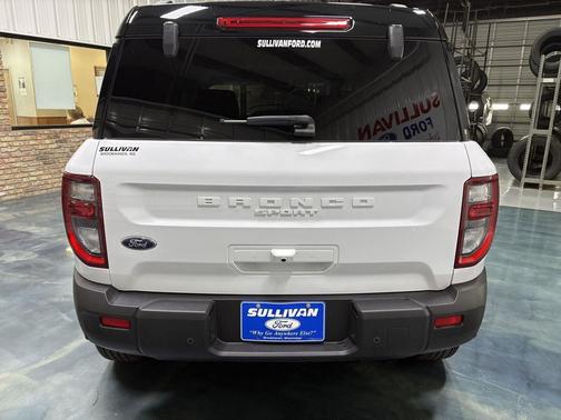 Oxford White 2025 Ford Bronco Sport Outer Banks