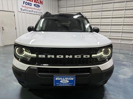 Oxford White 2025 Ford Bronco Sport Outer Banks