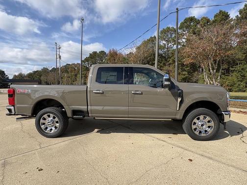 2026 Ford F-250 Lariat