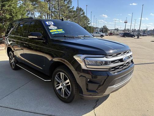 2023 Ford Expedition XLT