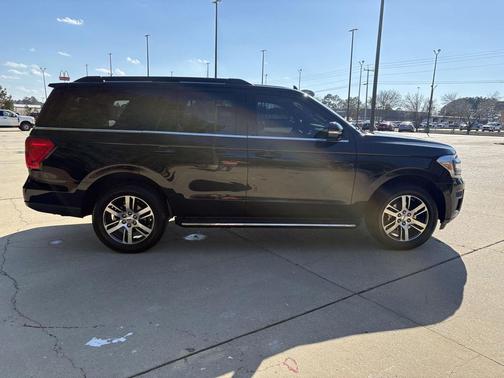 2023 Ford Expedition XLT