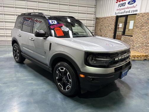 Iconic Silver Metallic 2021 Ford Bronco Sport Outer Banks