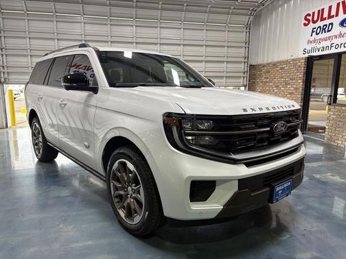 2026 Ford Expedition King Ranch