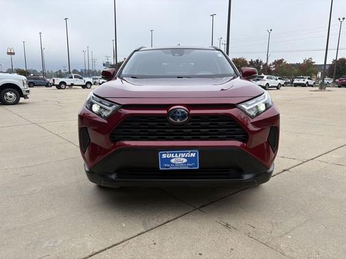 2022 Toyota RAV4 Hybrid XLE