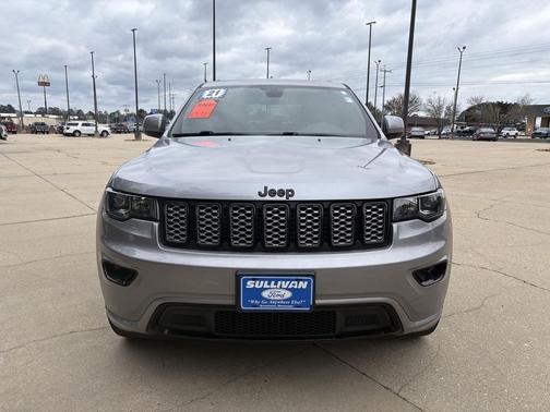 2021 Jeep Grand Cherokee Laredo