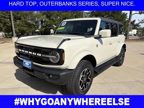 Desert Sand 2025 Ford Bronco Outer Banks