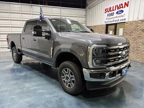 Carbonized Gray Metallic 2026 Ford F-250 Lariat