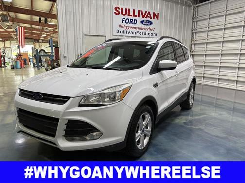 Oxford White 2016 Ford Escape SE