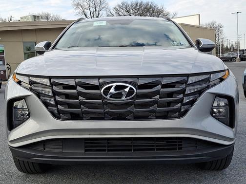 Silver 2023 Hyundai TUCSON SEL