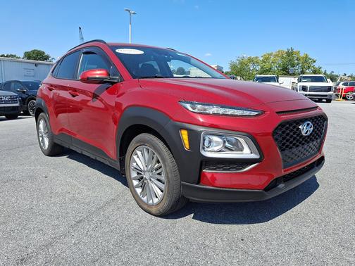 2021 Hyundai KONA SEL