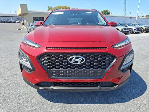 2021 Hyundai KONA SEL