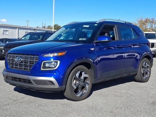 2023 Hyundai VENUE Limited