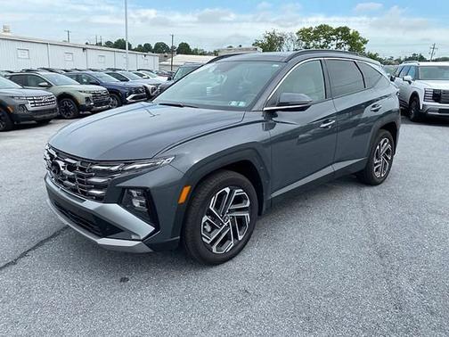 Gray 2025 Hyundai TUCSON Limited