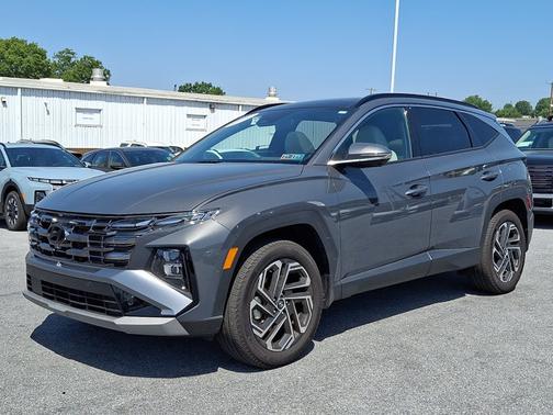 Gray 2025 Hyundai TUCSON Limited