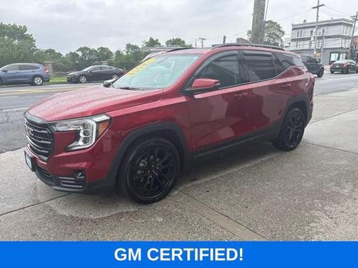2022 GMC Terrain SLT