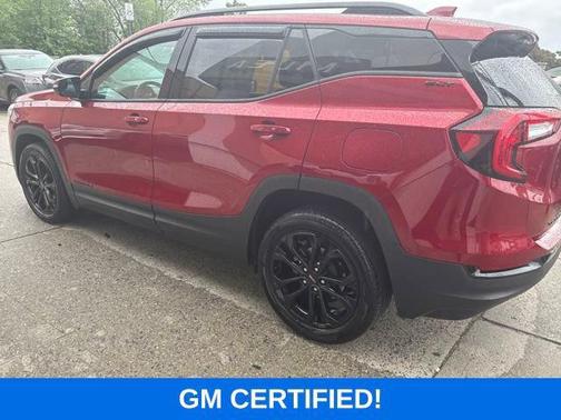 2022 GMC Terrain SLT