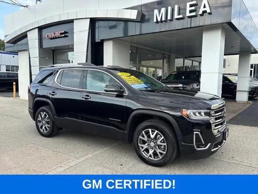 2022 GMC Acadia AWD SLT