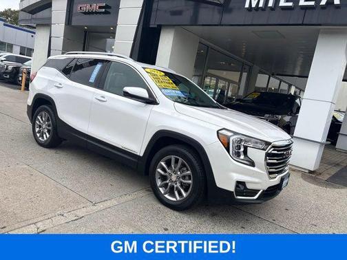 2022 GMC Terrain SLT