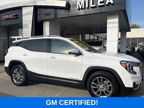 2022 GMC Terrain SLT