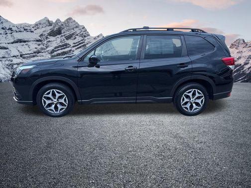 2022 Subaru Forester Premium
