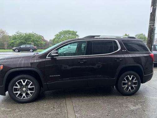2020 GMC Acadia FWD SLE