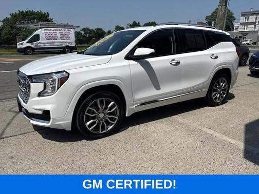 2022 GMC Terrain Denali