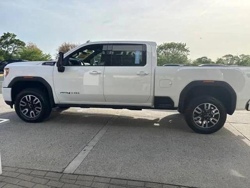 2023 GMC Sierra 2500 AT4