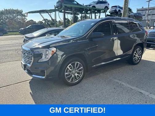 2022 GMC Terrain Denali