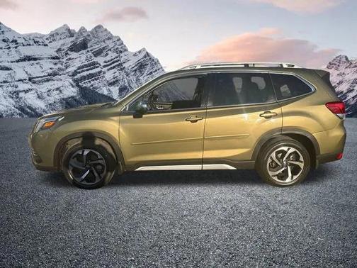 2023 Subaru Forester Touring