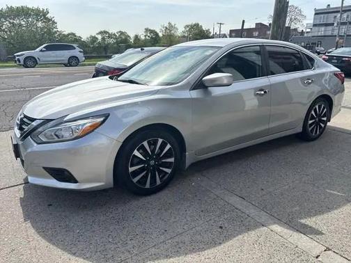 2017 Nissan Altima 2.5 SV